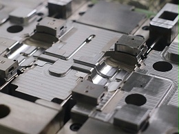 液态硅胶模具加工精度分析